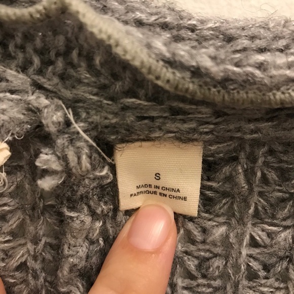 Anthropologie Moth Rocia Sweater Cardigan Small gray ruffles wool - Picture 11 of 13